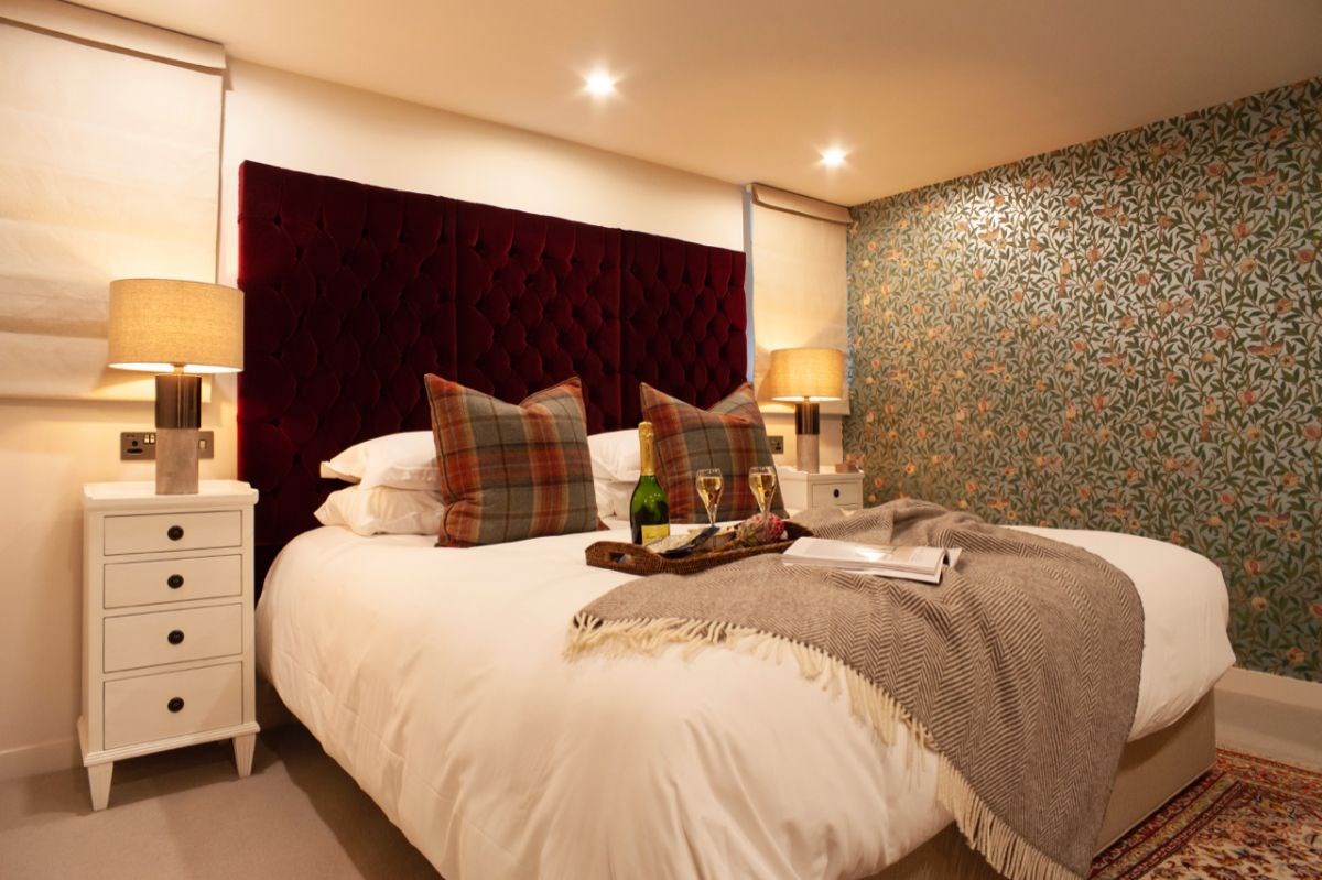 The Hampton Suite