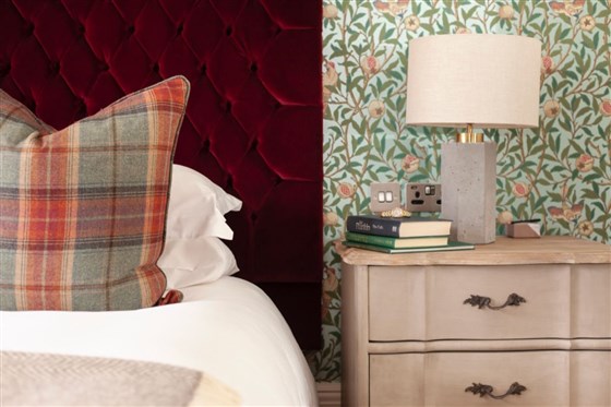 The Hamnavoe Suite