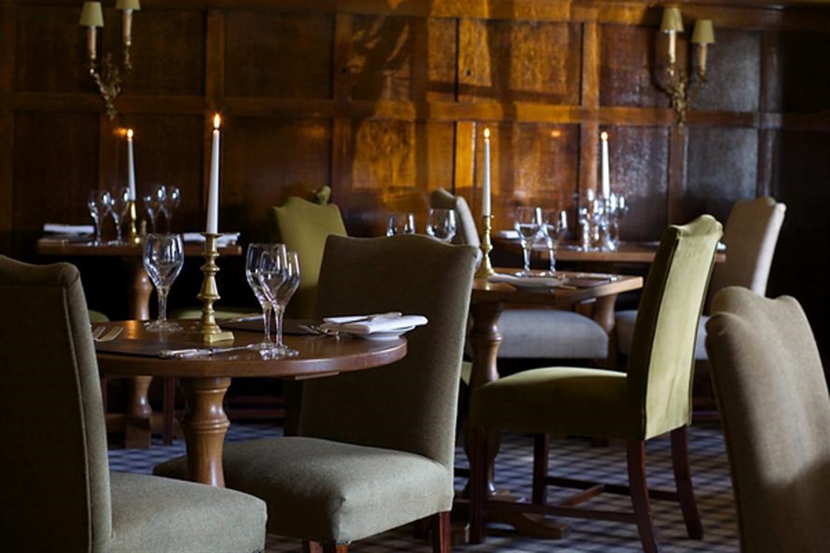 The Oak Panelled Restaurant