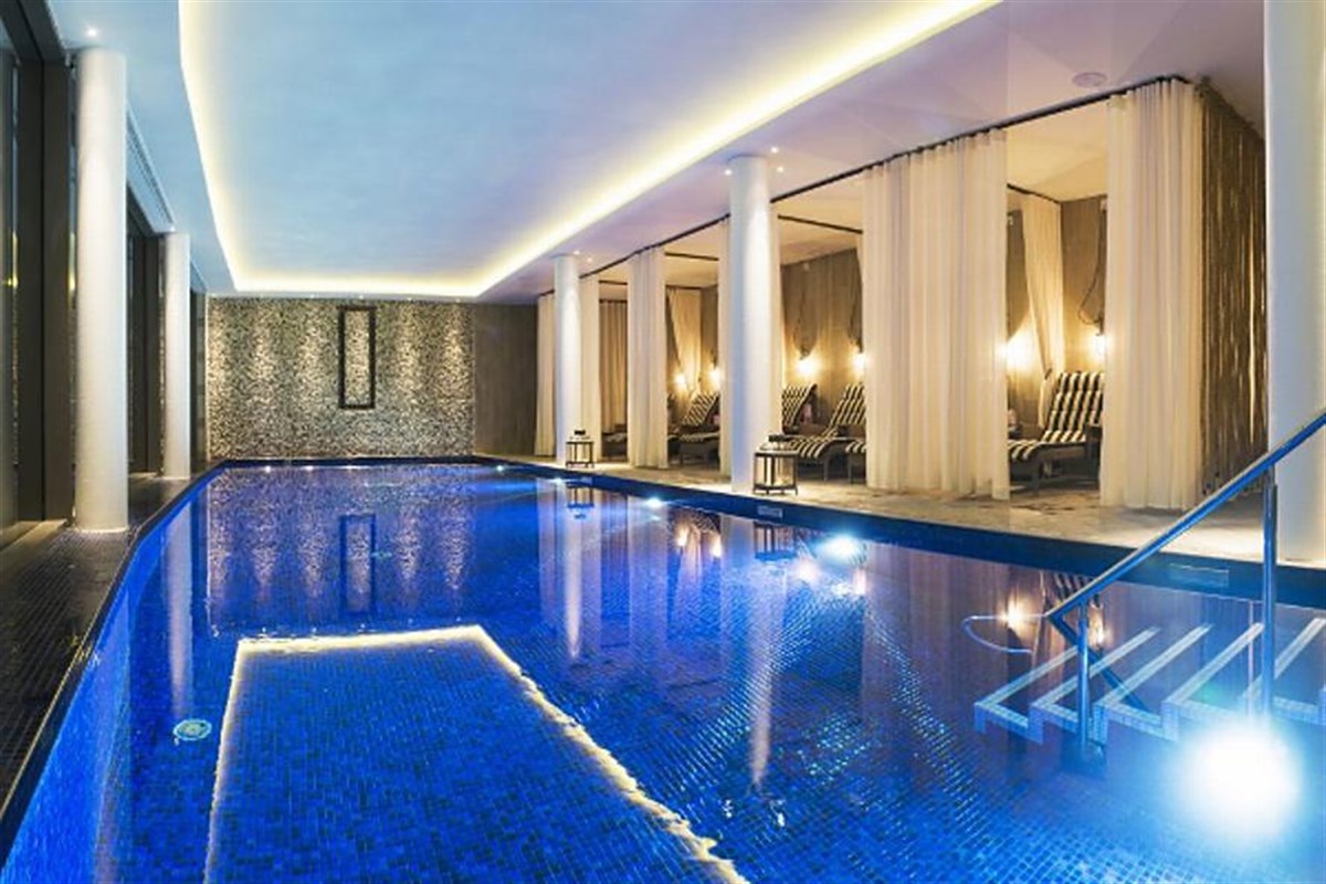 Luxury Harbour Spa