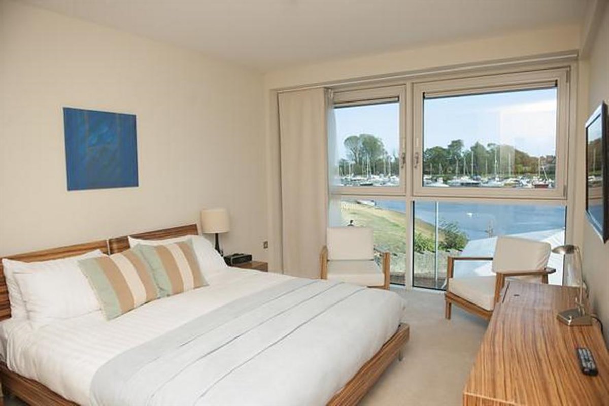apartment double room