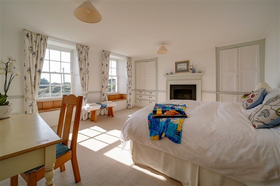 Bedroom 3 (Savoir beds, sea & valley views).