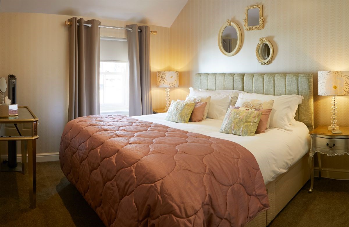 Adelphi (Master Bedroom)