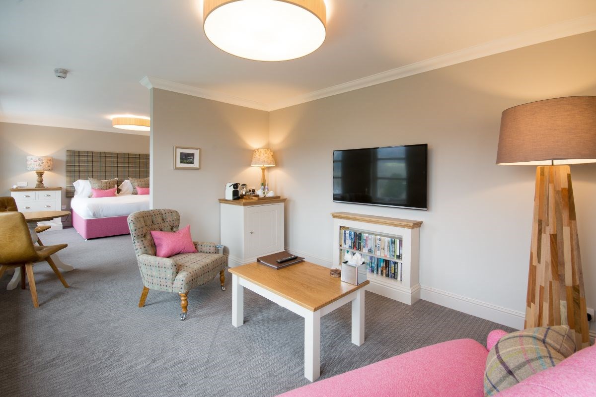 Suite 15