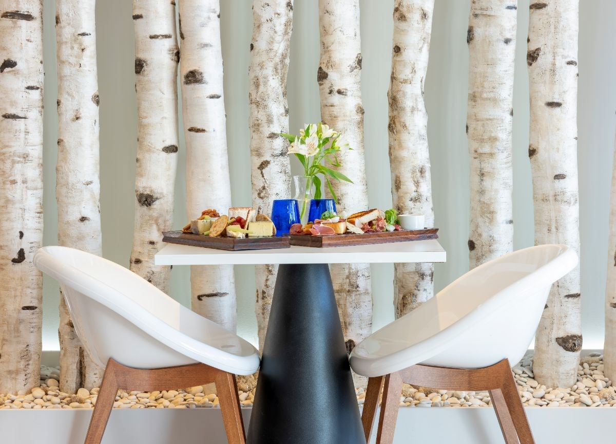 Dining Spa Lounge 