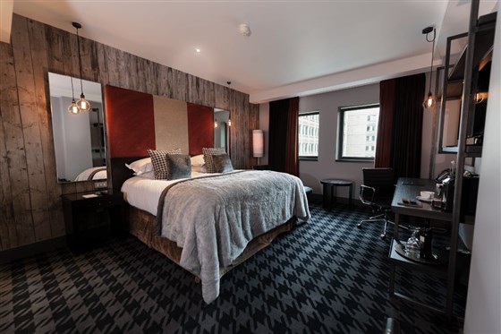 Mal Club Room