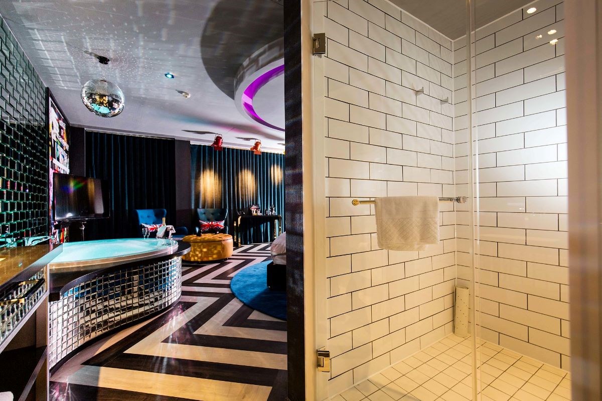 Nirvana Suite