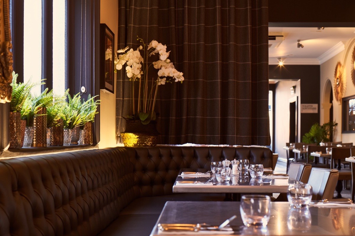 Restaurant, Amalfi White