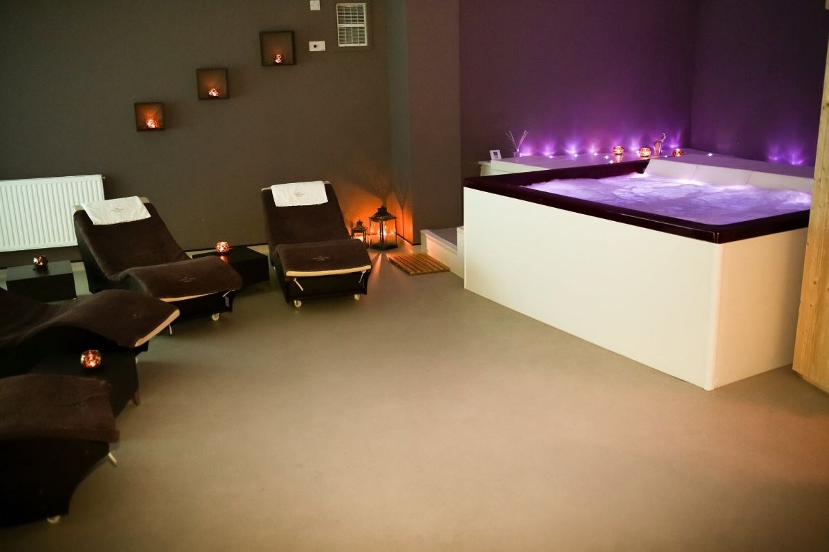 Spa relaxation room