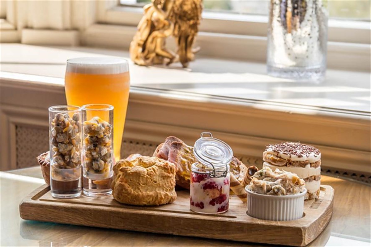 Dining at Hillthwaite