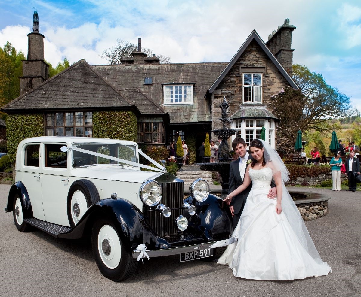 Traditional Wedding Car | Broadoaks Country House Lake District Wedding Venue