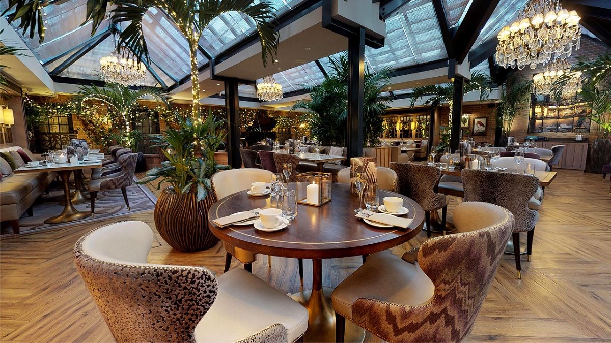 Palm Court restaurant 