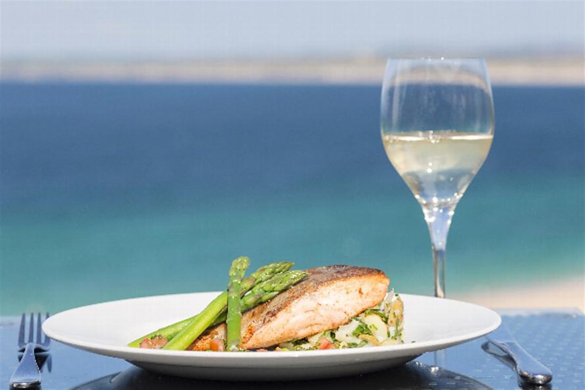 Fresh, Seasonal & Local Menus