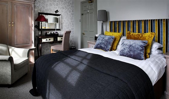 Standard Double Bedroom