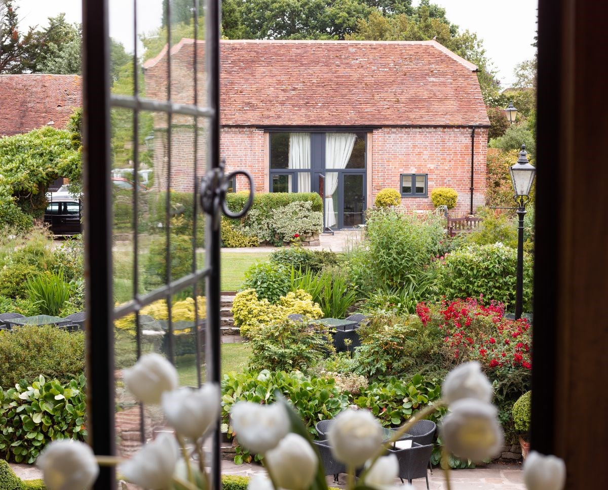 Weddings at Montagu Arms Hotel | Beaulieu | New Forest Wedding | Hampshire Wedding