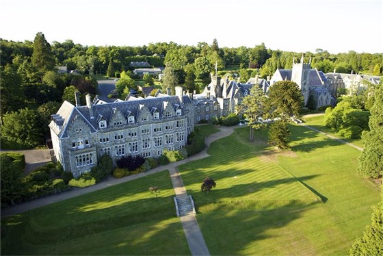 Ashdown Park Hotel 