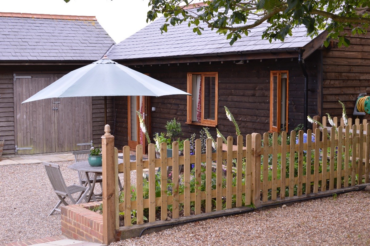 Private front courtyard