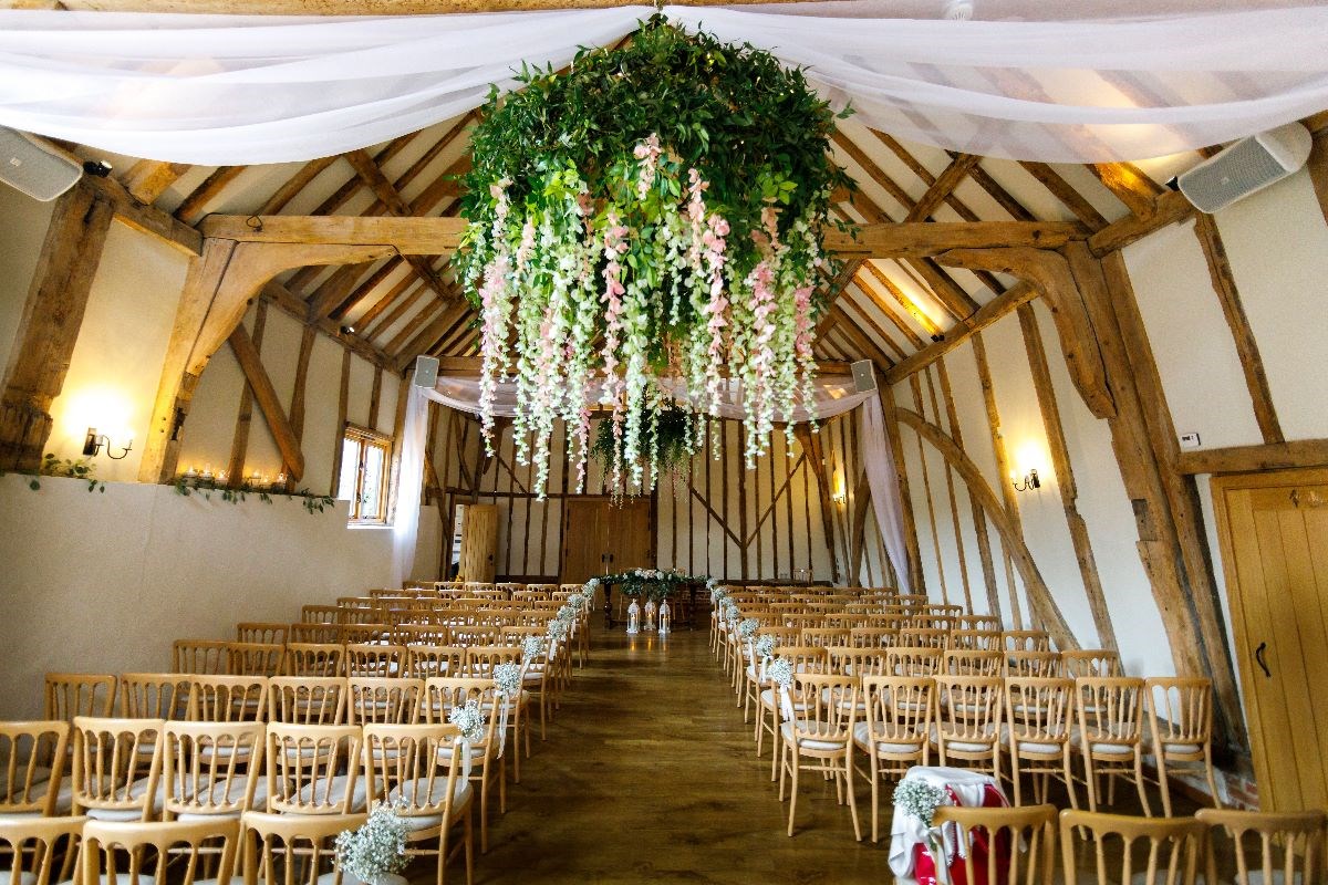 Ceremony in Medieval Hall - James Davidson Photography