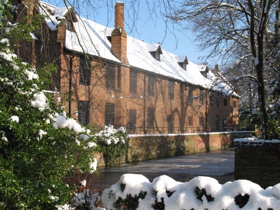Tudor Barn 