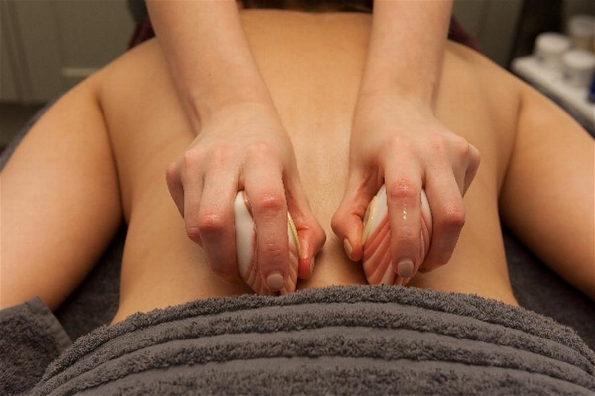 Lava Shells Massage