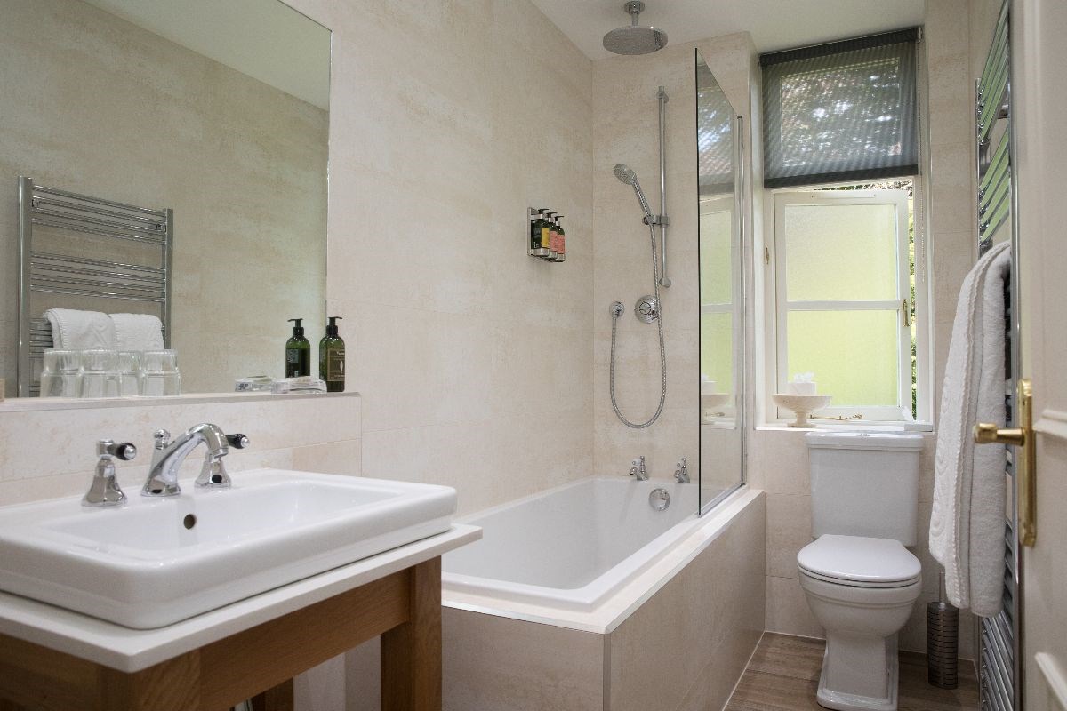 Bathrooms with Digital Showers 