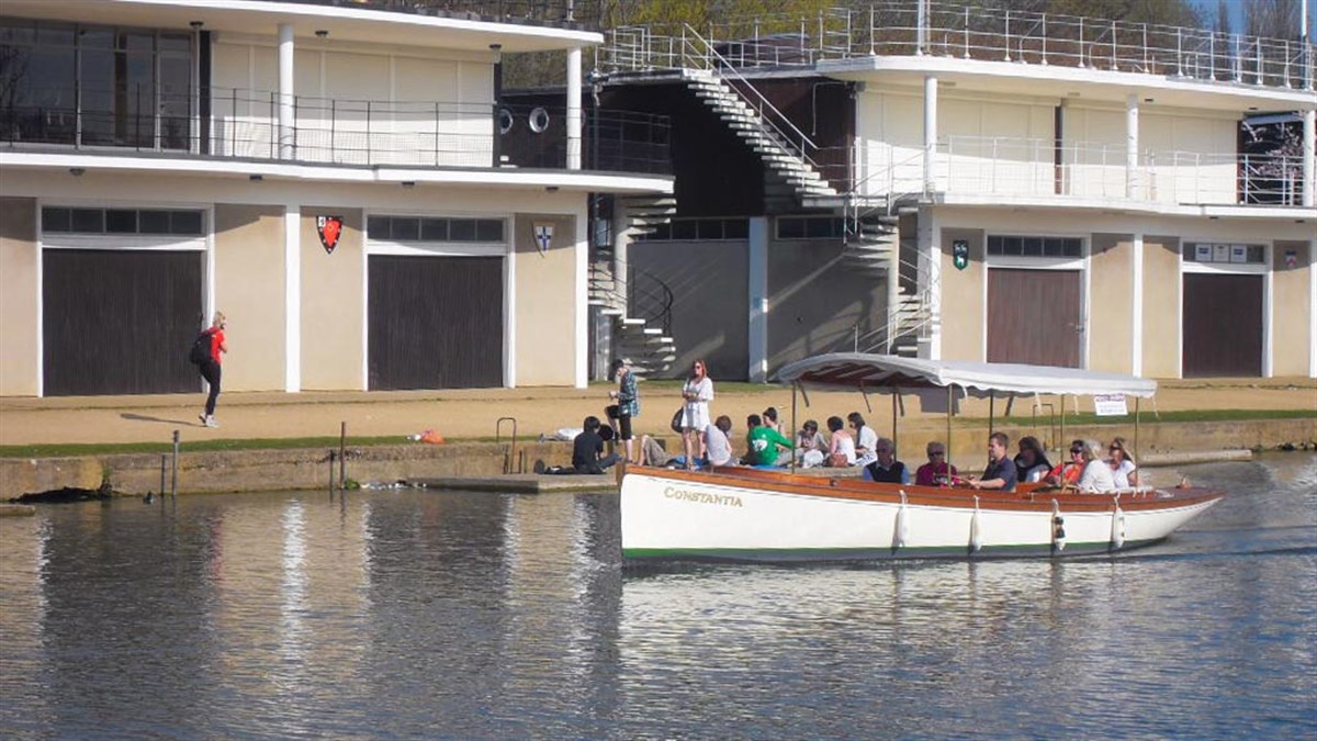 Oxford River Cruises & Walking Tours