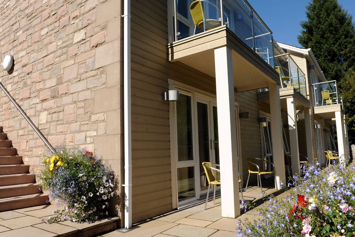 Craigmhor Lodge & Courtyard