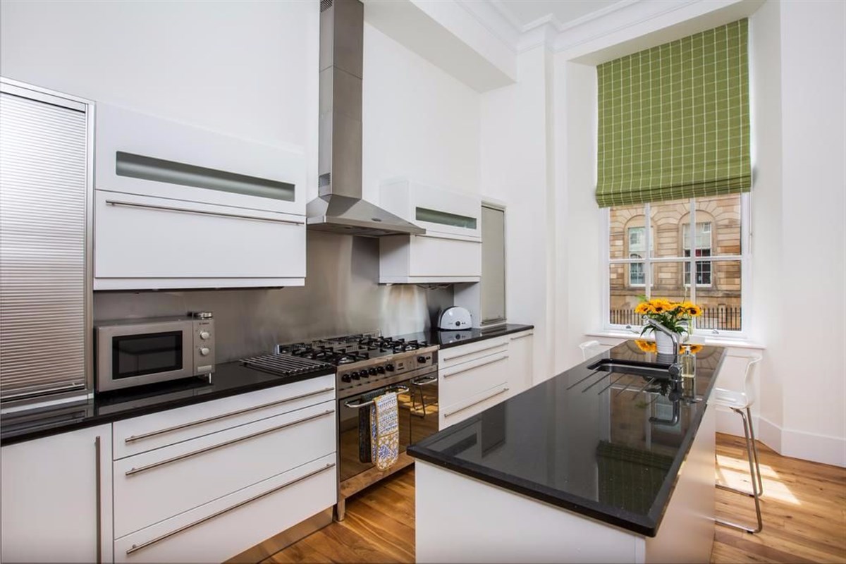 Kitchen - 3 Bed Apartment