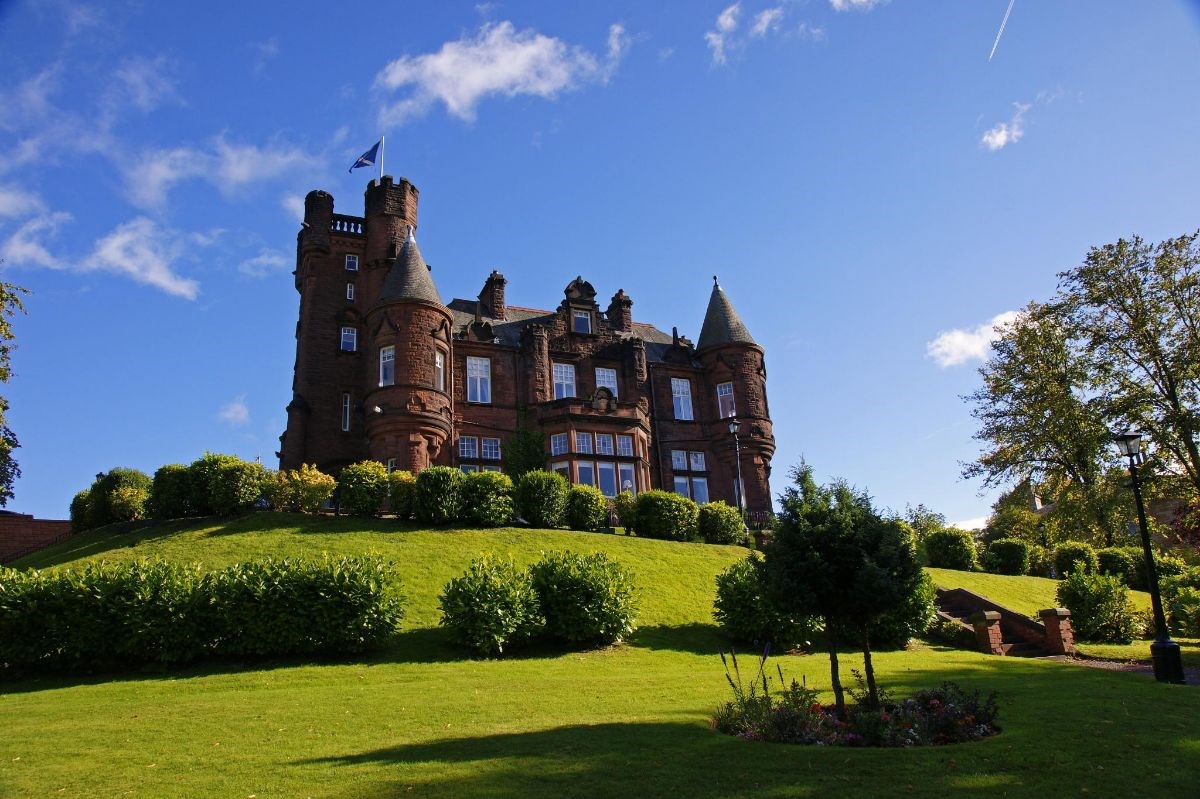 Sherbrooke Castle Hotel Exterior