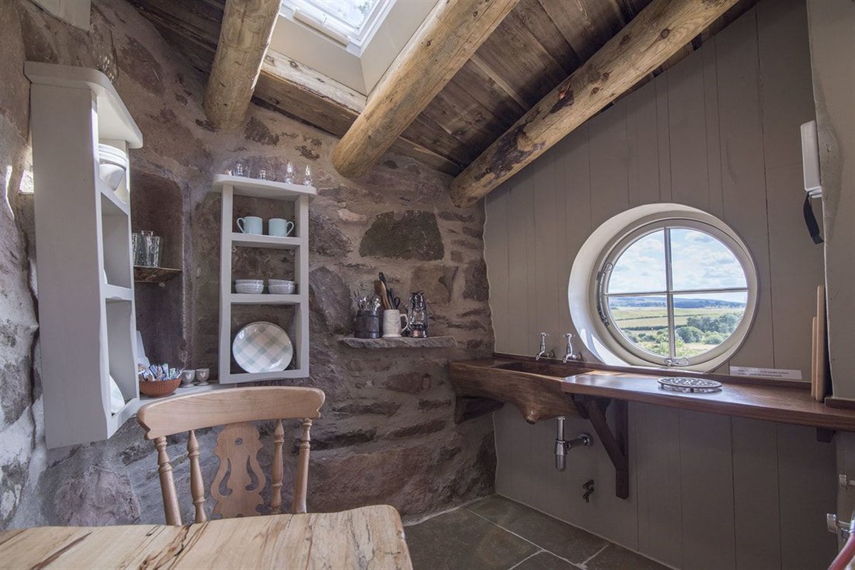 Craighead Howfs - The Burrow