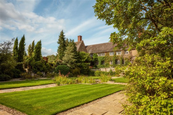 Gardens and grounds