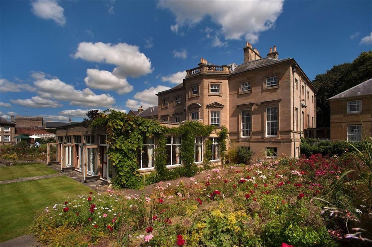 Ednam House 