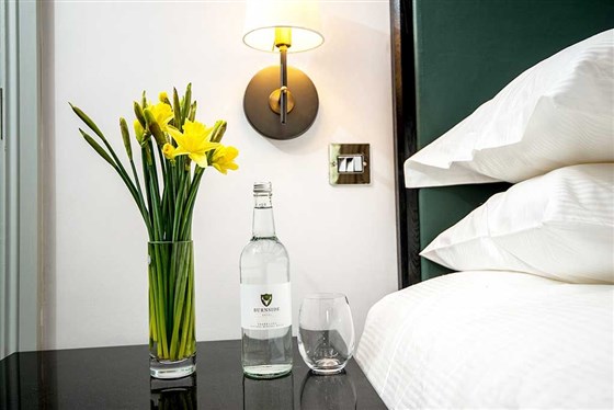 Burnside Hotel