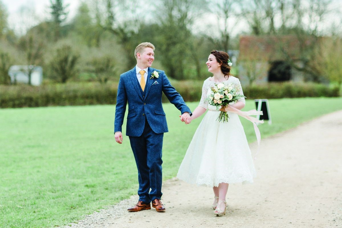 Festival style wedding (Photo by Terri & Lori Photography & Film Studio)