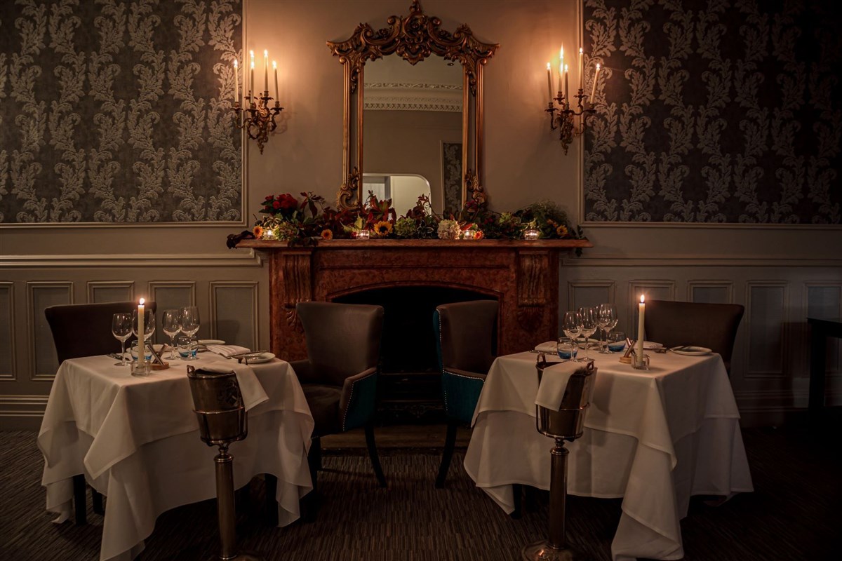AG's set for dinner