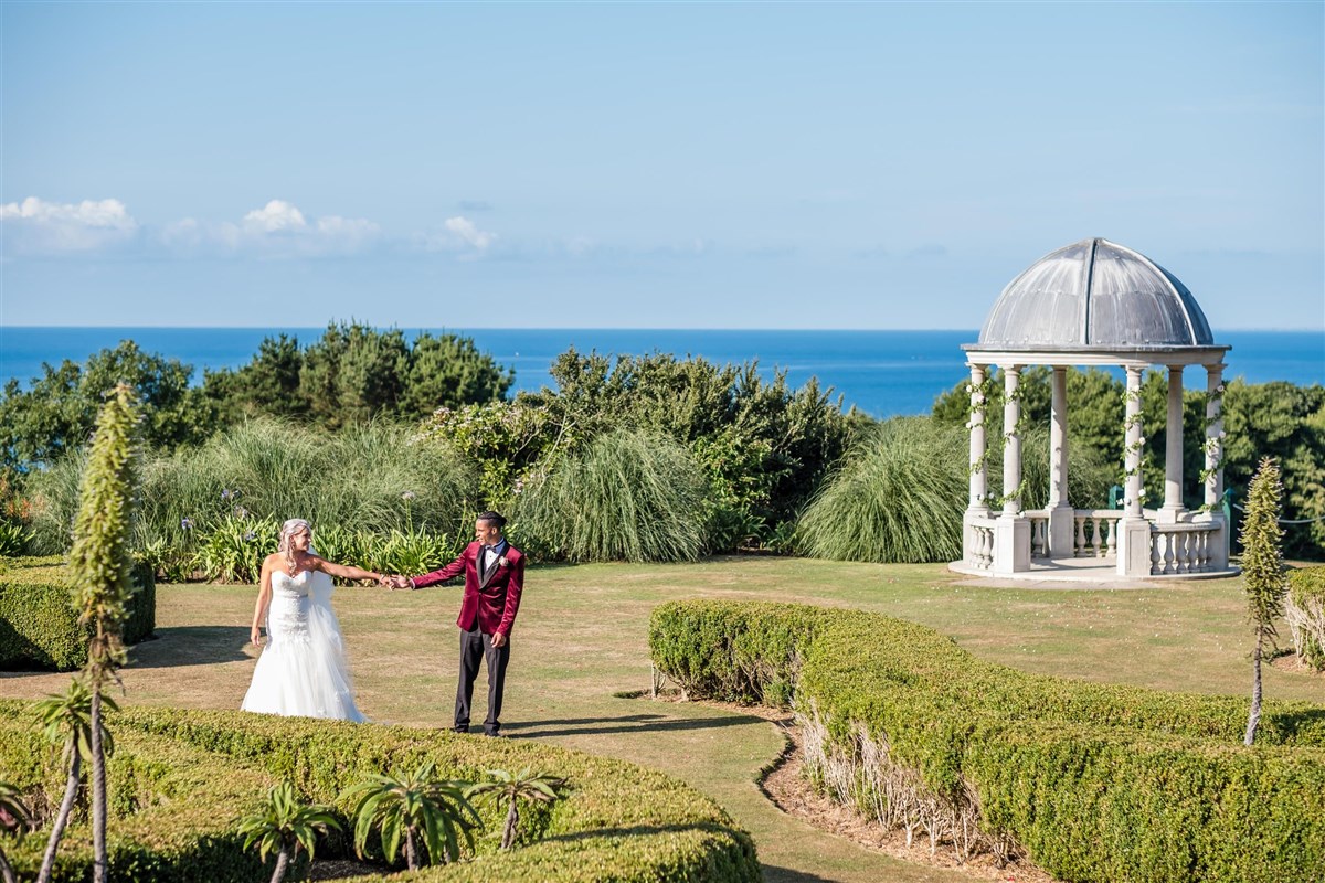 Outdoor weddings Cornwall