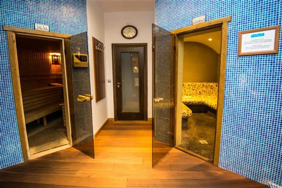 KOSTENLOSE Spa-Sauna und Dampfbad