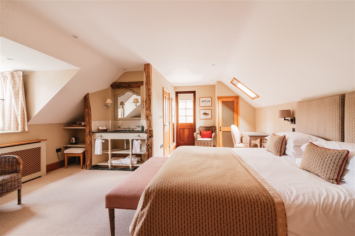 Coach house room