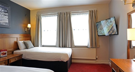 The Brentwood Hotel