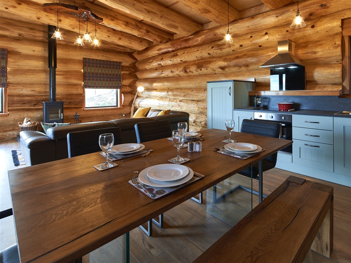 Esszimmer/Küche – Salix