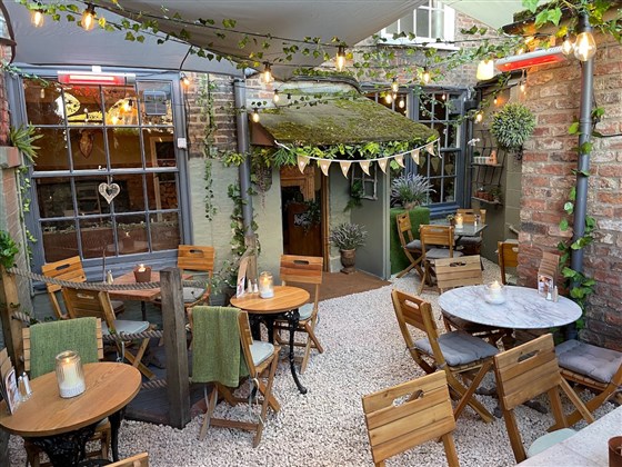 "Secret Garden" Dining Area