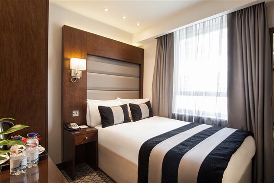 Park Grand Paddington