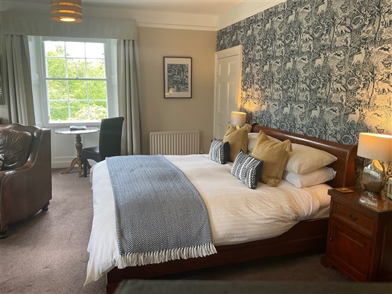 Alnwick Large Room