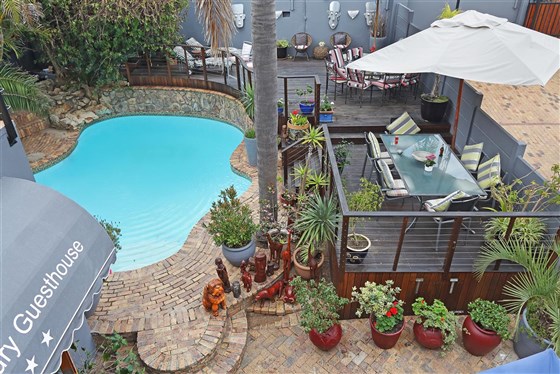 Garden and Pool View