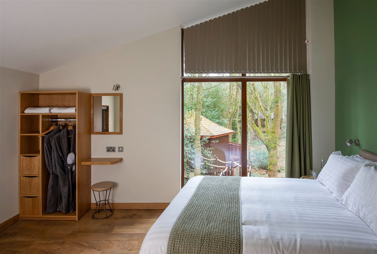 Treehouse Breaks at Forest Holidays, Sherwood Forest