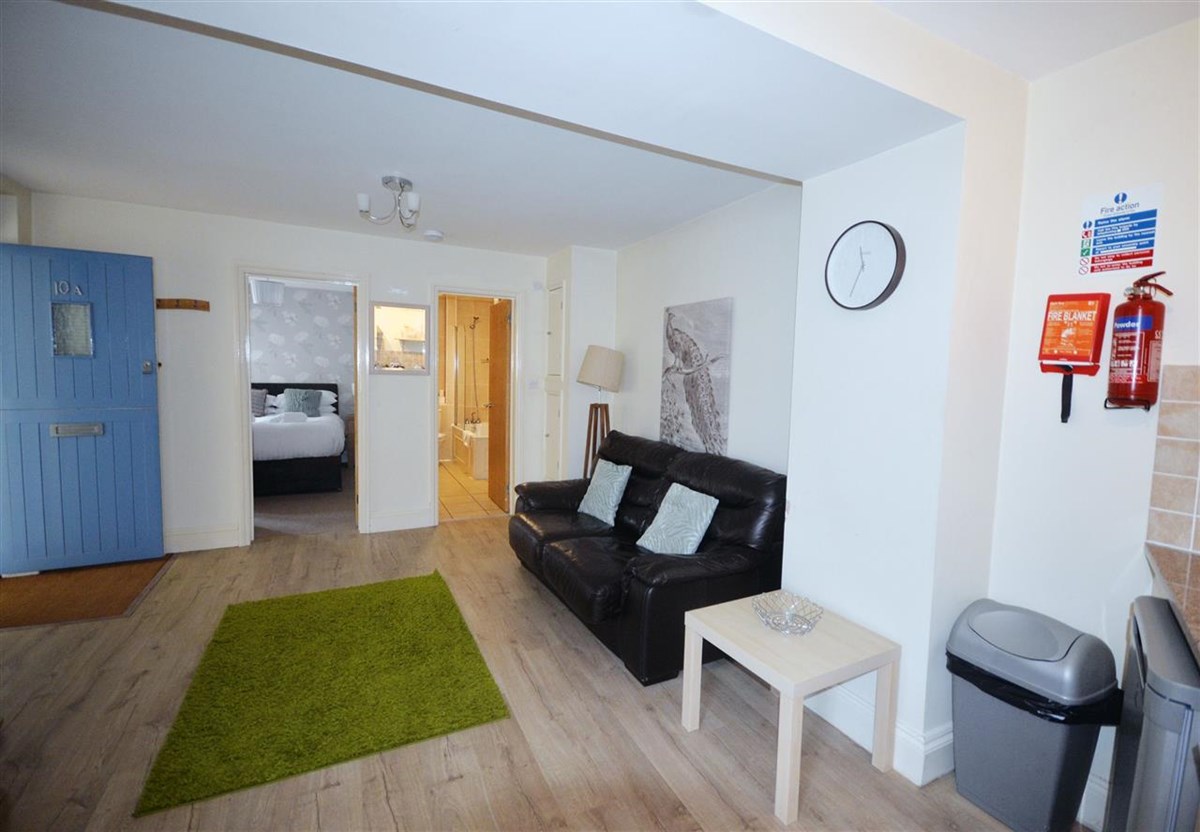 Apartment 10a Trinity Mews, Torquay