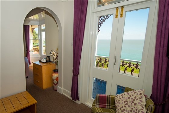 Premier Suite Lounge
