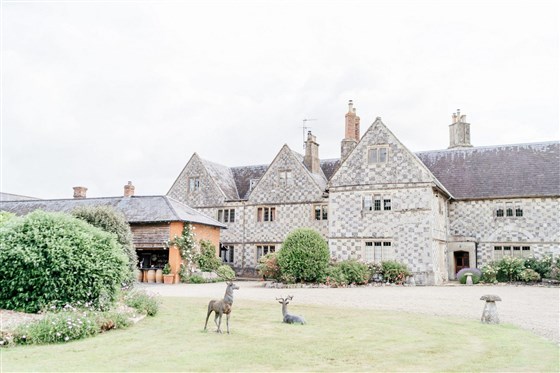 Manor Estate Wedding Venue, Wiltshire
