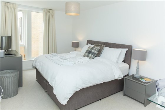 Camera da letto lussuosa