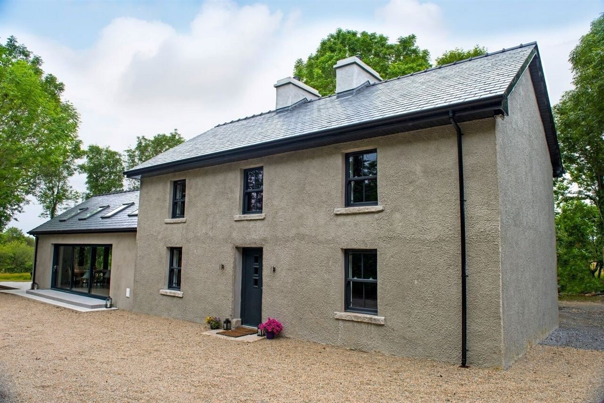 Four Masters Lodge at Drowes Salmon Fishery